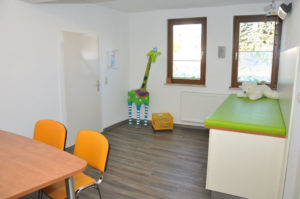 Behandlungszimmer Kinderarzt