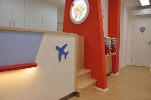 Moebel Kinderarztpraxis