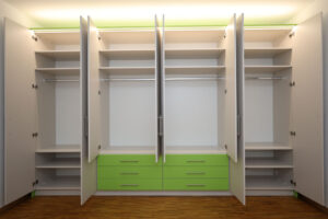 Schlafzimmerschrank