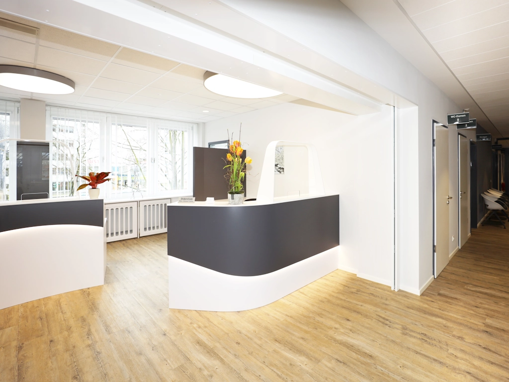 Bild: Kieferorthopaedie_Cottbus_Empfang