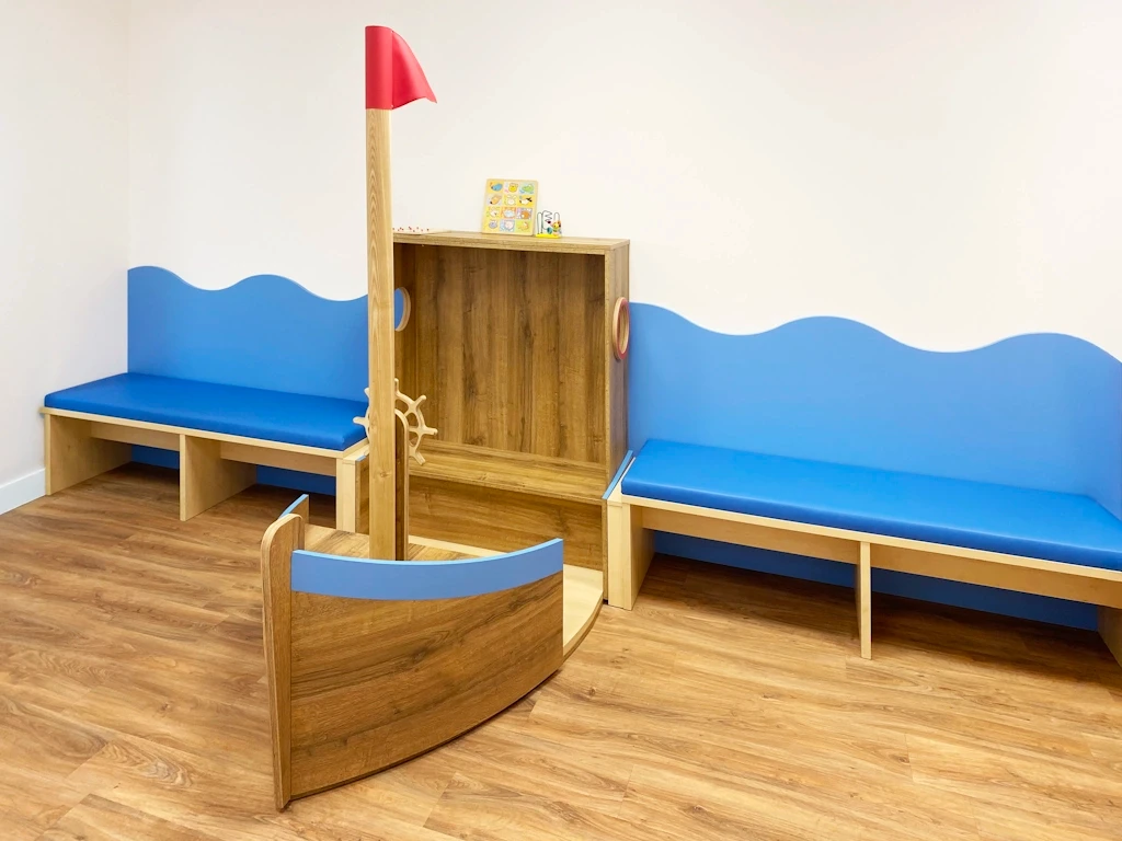 23_Kinderarzt_Kaiserslautern_Warten_1_b