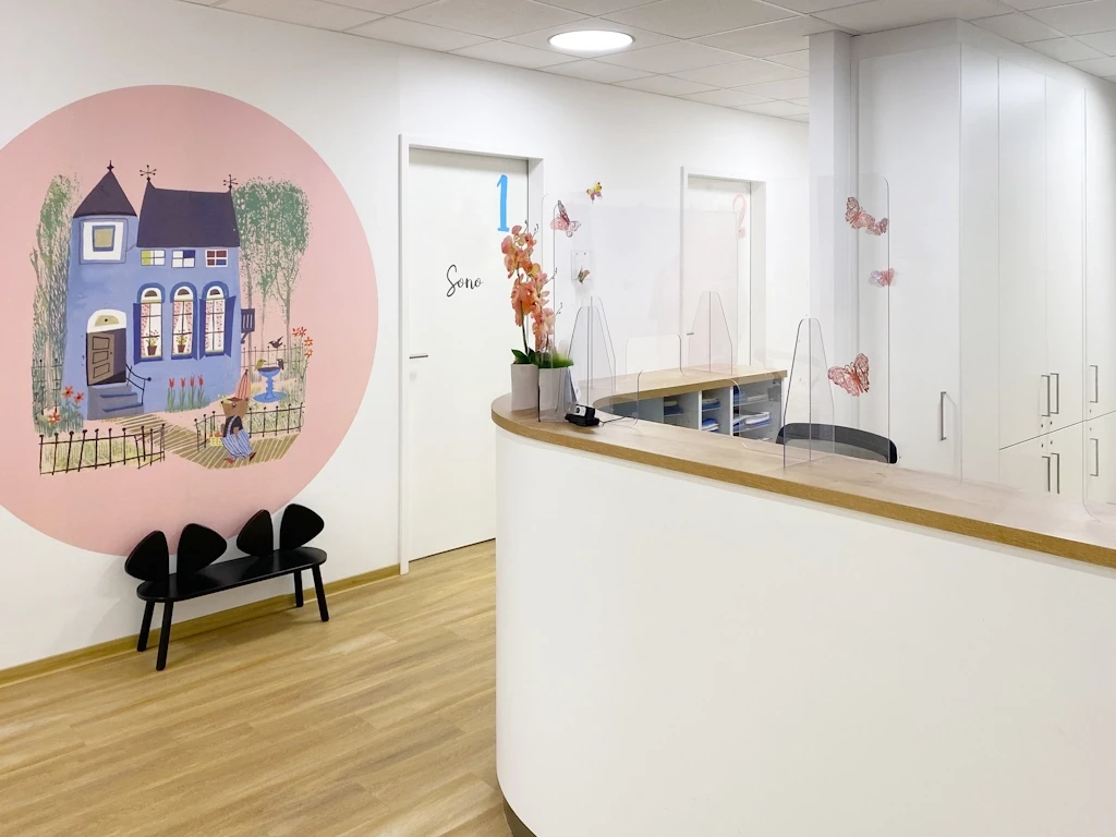 25_Kinderarzt_Emmerich_am_Rhein_KHO_Empfang_1_b