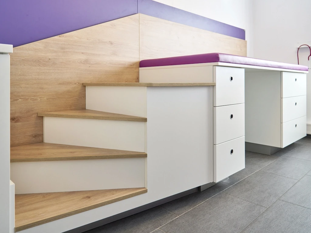 25_Kinderarzt_Hillesheim_Behandlung_1_b