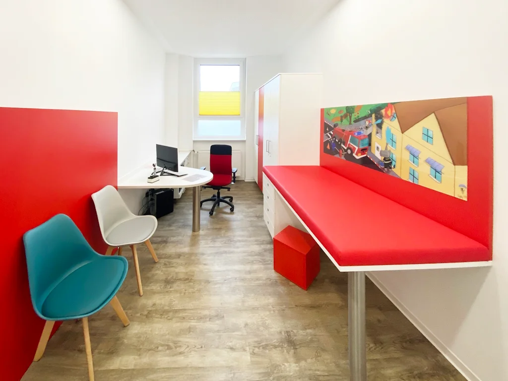 Bild: 22_Kinderarzt_Mühlheim_Main_Behandlung_3